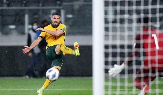 开云入口-榜首之争沙特顶住澳洲肉搏 混乱局势让多队受益？