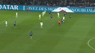 开云娱乐-法甲：登贝莱双响 巴黎3比0暂登顶