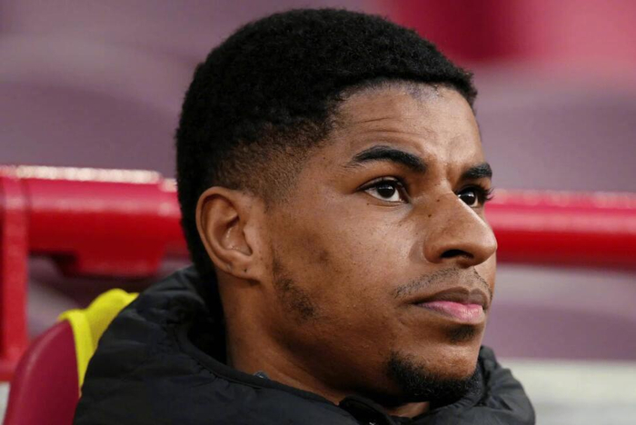 曼联今夏五将离队可获超1亿英镑，欧冠资格或再增收|巴塞罗那|马库斯·拉什福德|天空体育|拉什福德|安德烈·奥纳纳_新浪体育_新浪新闻